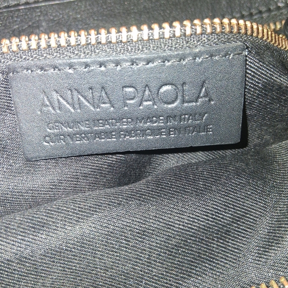 Anna Paola Black Leather Tote Bag - Picture 5 of 7